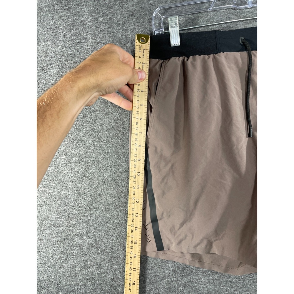Vuori Domain Performance Shorts Mens Small Lined Lightweight Fossil Brown - Picture 4 of 11